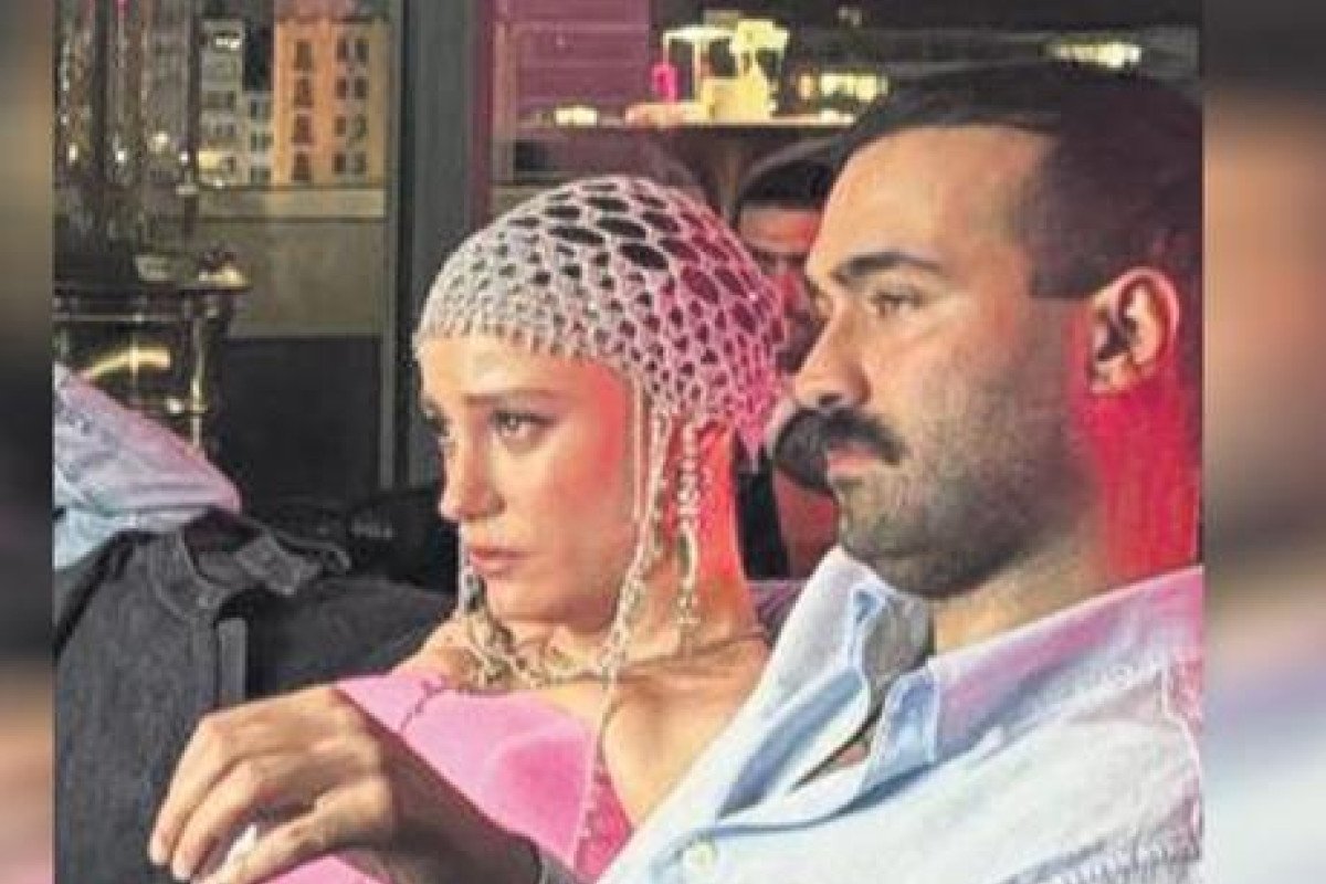 Ünlü Çiftin Üzgün Surat İfadeleri Dikkat Çekti!