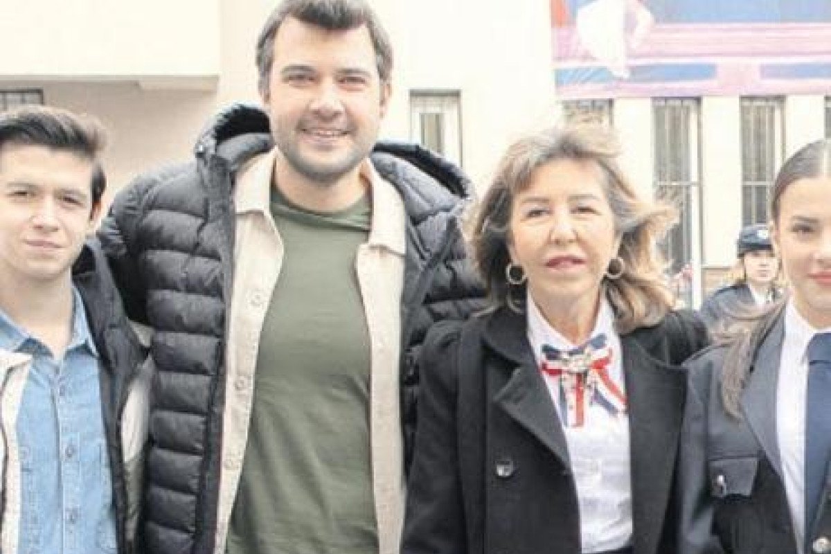 Anne Rolündeki Dizilerle Göz Kamaştıran Performanslar