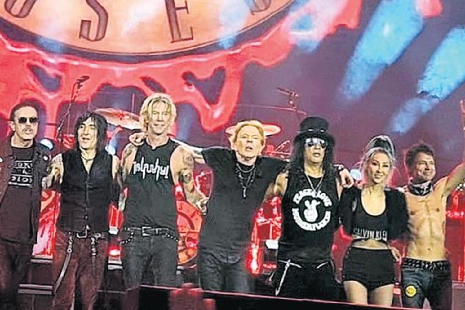Guns N’ Roses İstanbul Konseriyle 32 Yıl Sonra Geri Döndü