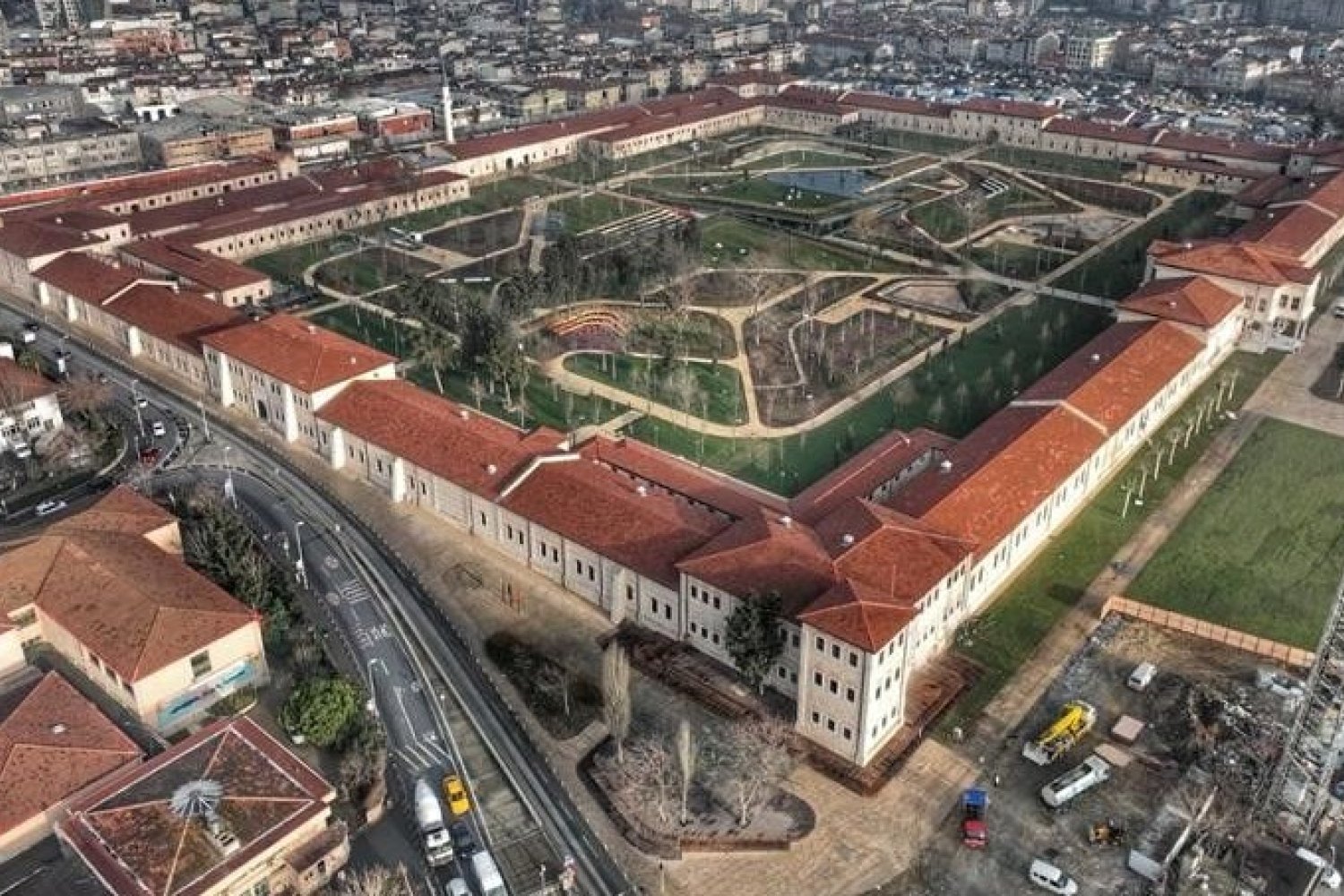 Ünlü Şarkıcı Aylin'in Yeni Albümü Muhteşem Geri Dönüş Yaptı