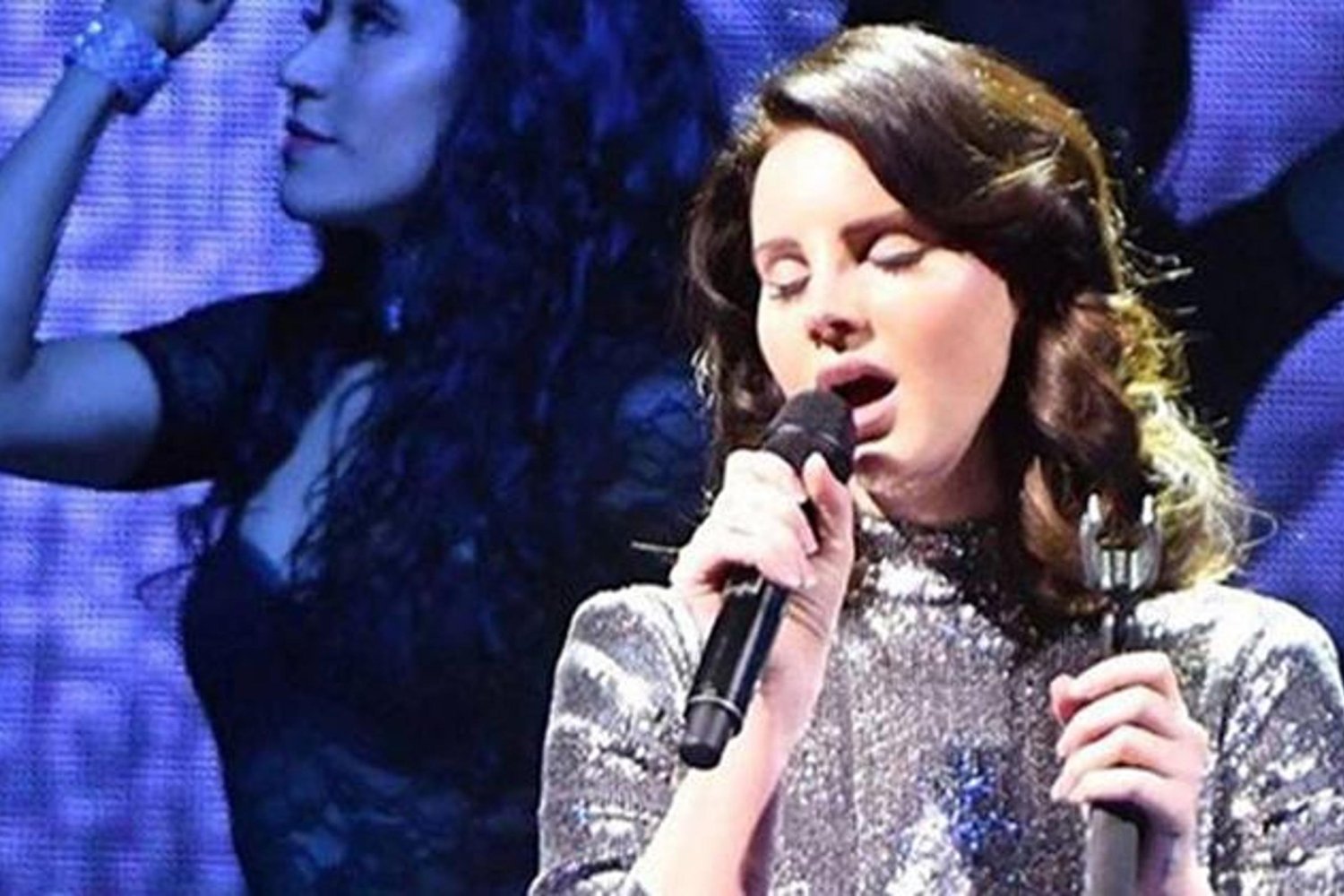 Lana Del Rey'den Filistin'e Destek: Barış İçin Dua Ediyorum