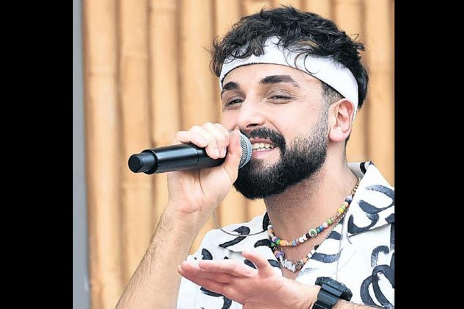 Rapçi 'Filinta' Diyemedi, Konserde 'Manita' Dedi: Şaşırtan Anlar!