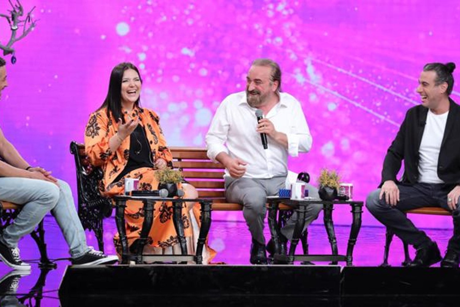 Kanal D'nin Müzik Dolu Programında Resul Dindar, Tuğçe Kandemir ve Haktan Bir Arada
