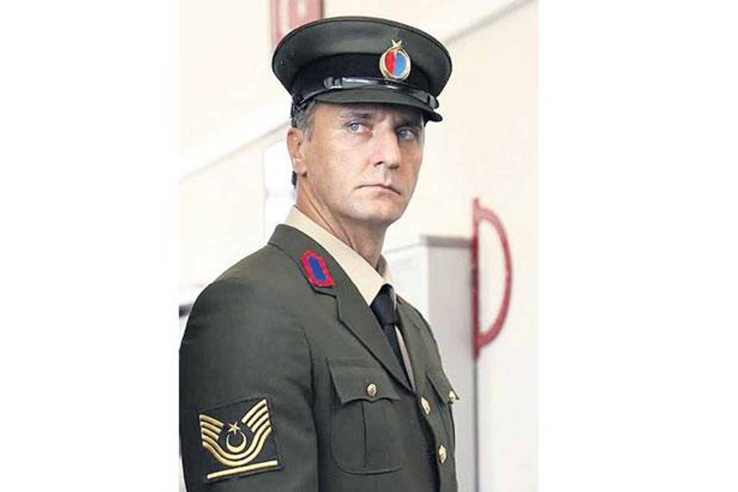 Yurt Dışında Çekilen Yeni Dizi İlgi Çekiyor