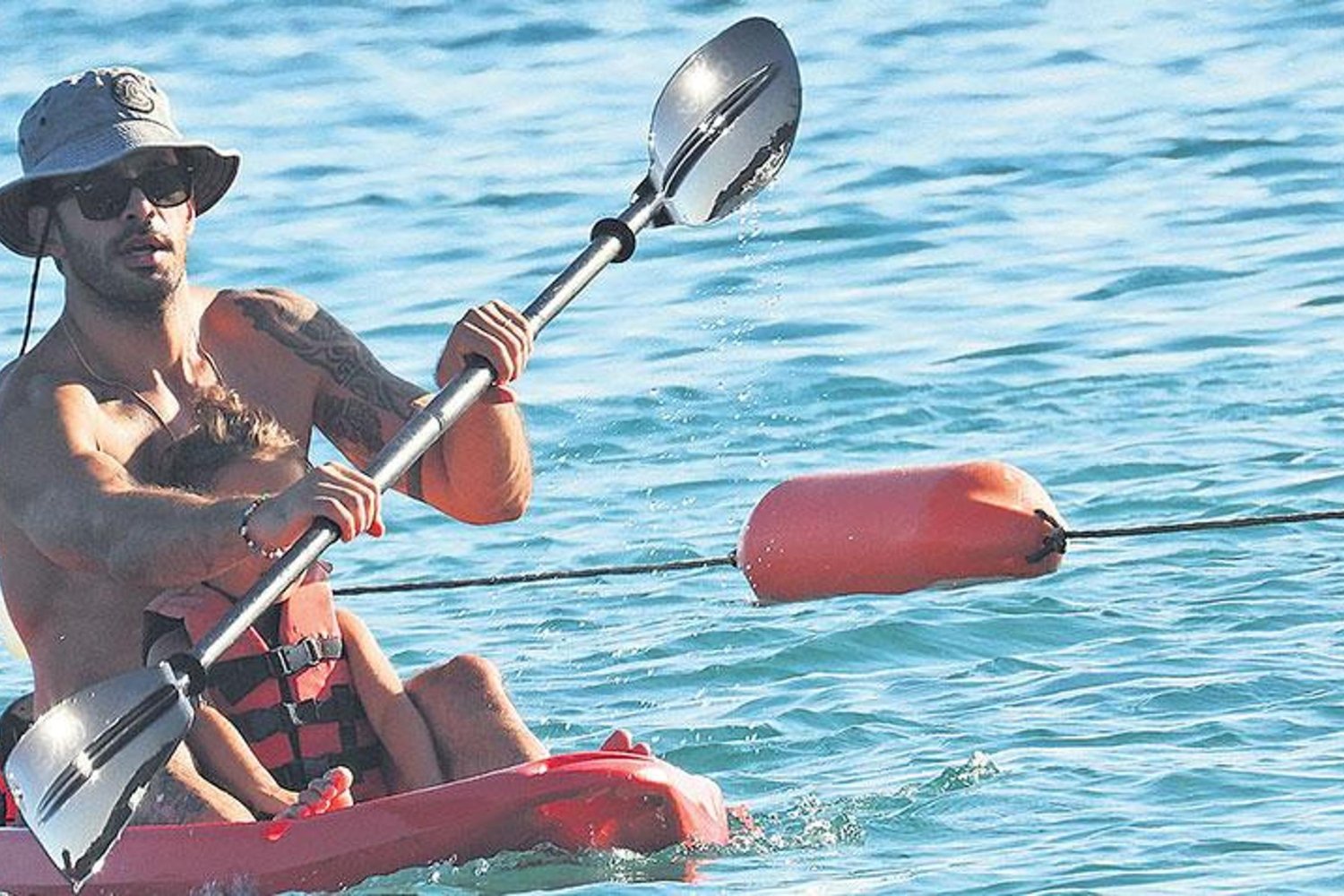 Arduç ve Jan Asya Yamaç Paraşütüyle Güzel Anlar Paylaştı