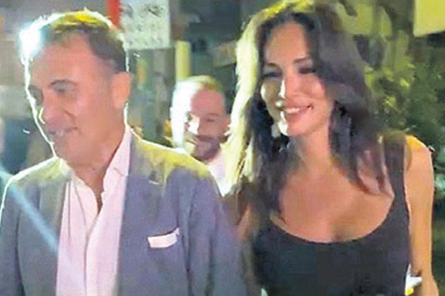 Magazin Dünyasında Yeni İlişki: Model ve Fikret Orman'a Endişe Yok!