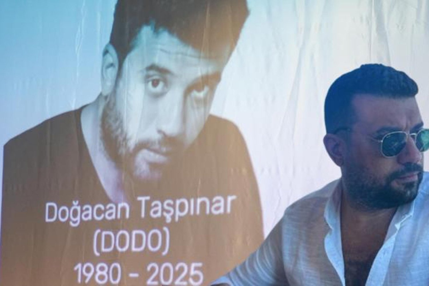 Türk Tiyatro ve Dizi Sanatçısı Doğacan Taşpınar Vefat Etti: Anma Töreni ve Hayatı