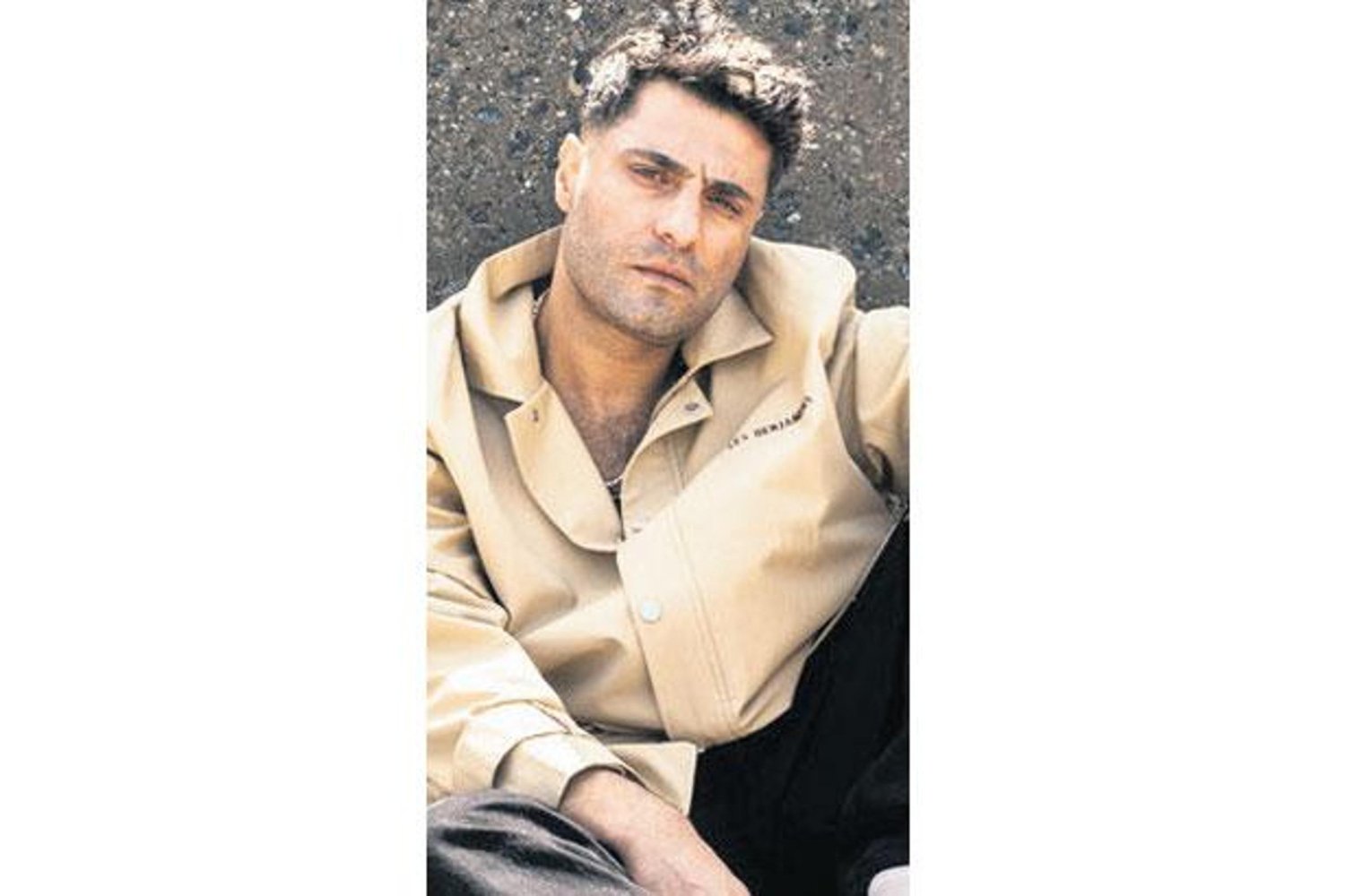 Ozbi'den Yeni Albüm ve İsyan Dolu Şarkı: Detaylar Burada!