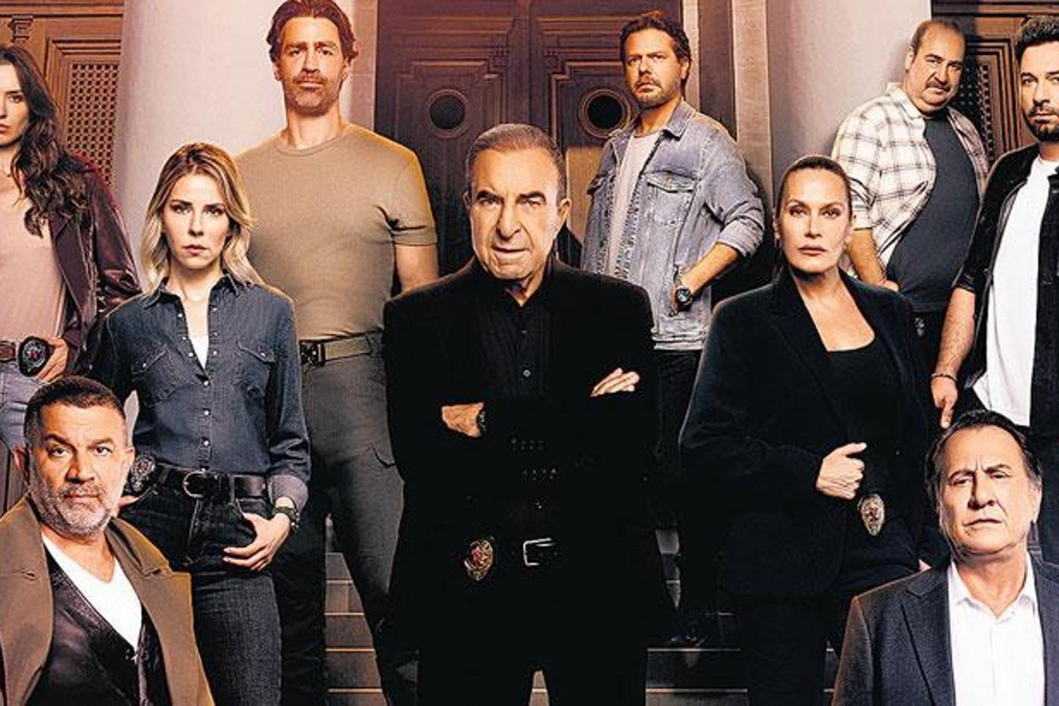Arka Sokaklar 20. Sezonun Heyecan Verici Afişi ve Fragmanı ile Geri Döndü