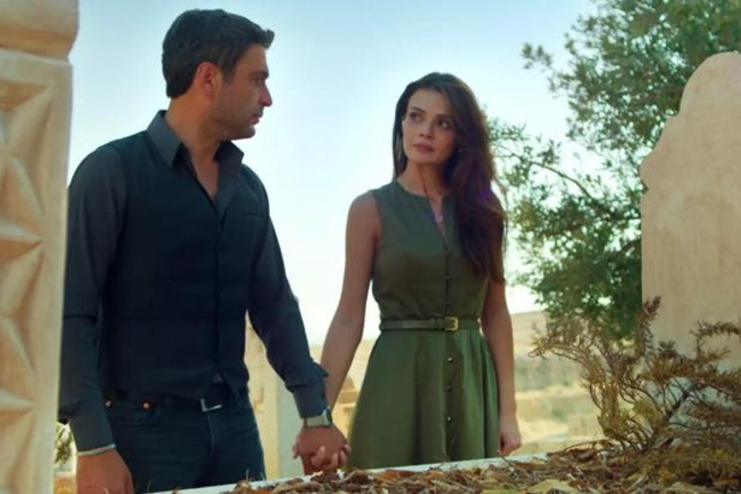 Uzak Şehir Dizisi İkinci Sezon tarihi Belli Oldu! Sinem Ünsal Heyecanı