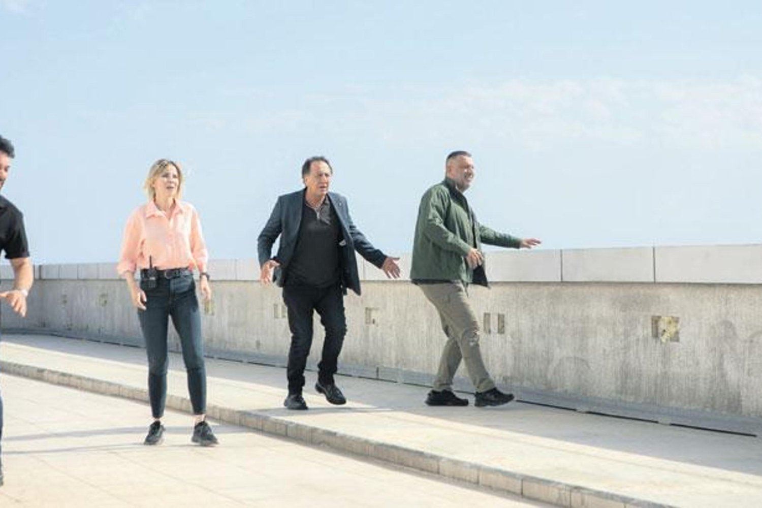 Gökyüzünde Gerçekleşen Cesur BASE Jumping Heyecanı