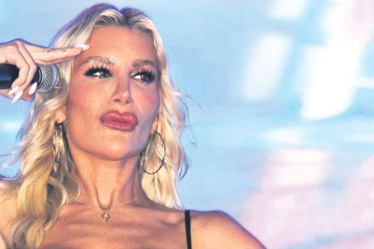 Derici Sağlık Durumunu Açıkladı: 40 Dikişle İyiye Gidiyor