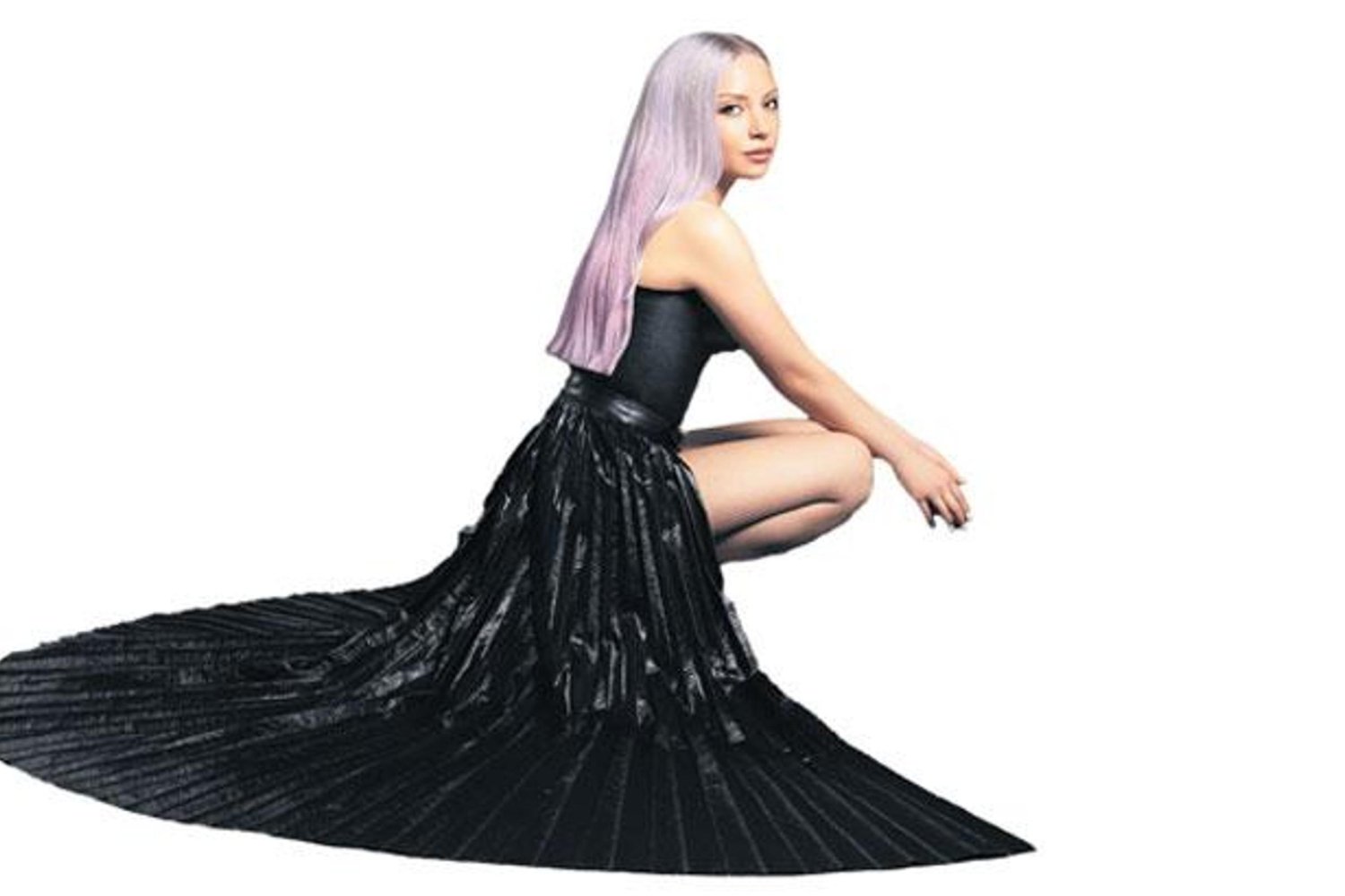 Ünlü Sanatçıdan Güvenlik Endişesi: Şüpheli Takip Eden Kişi Hakkında Suç Duyurusu