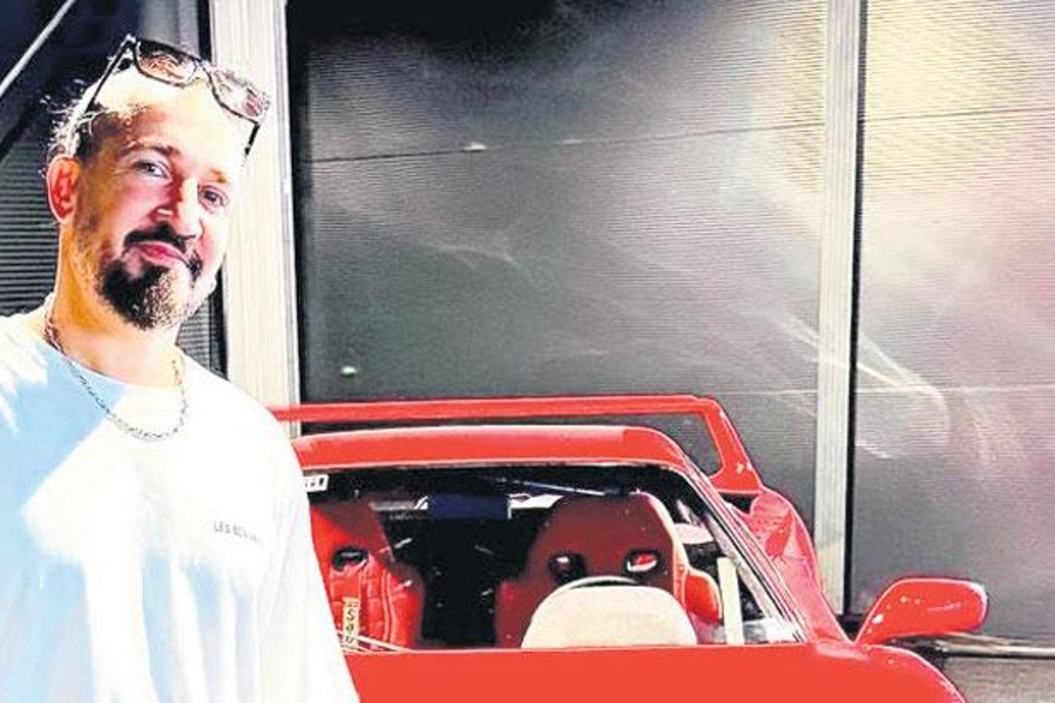 Formula 1 Heyecanı ve DJ'nin Mağaza Keyfiyle Buluşması
