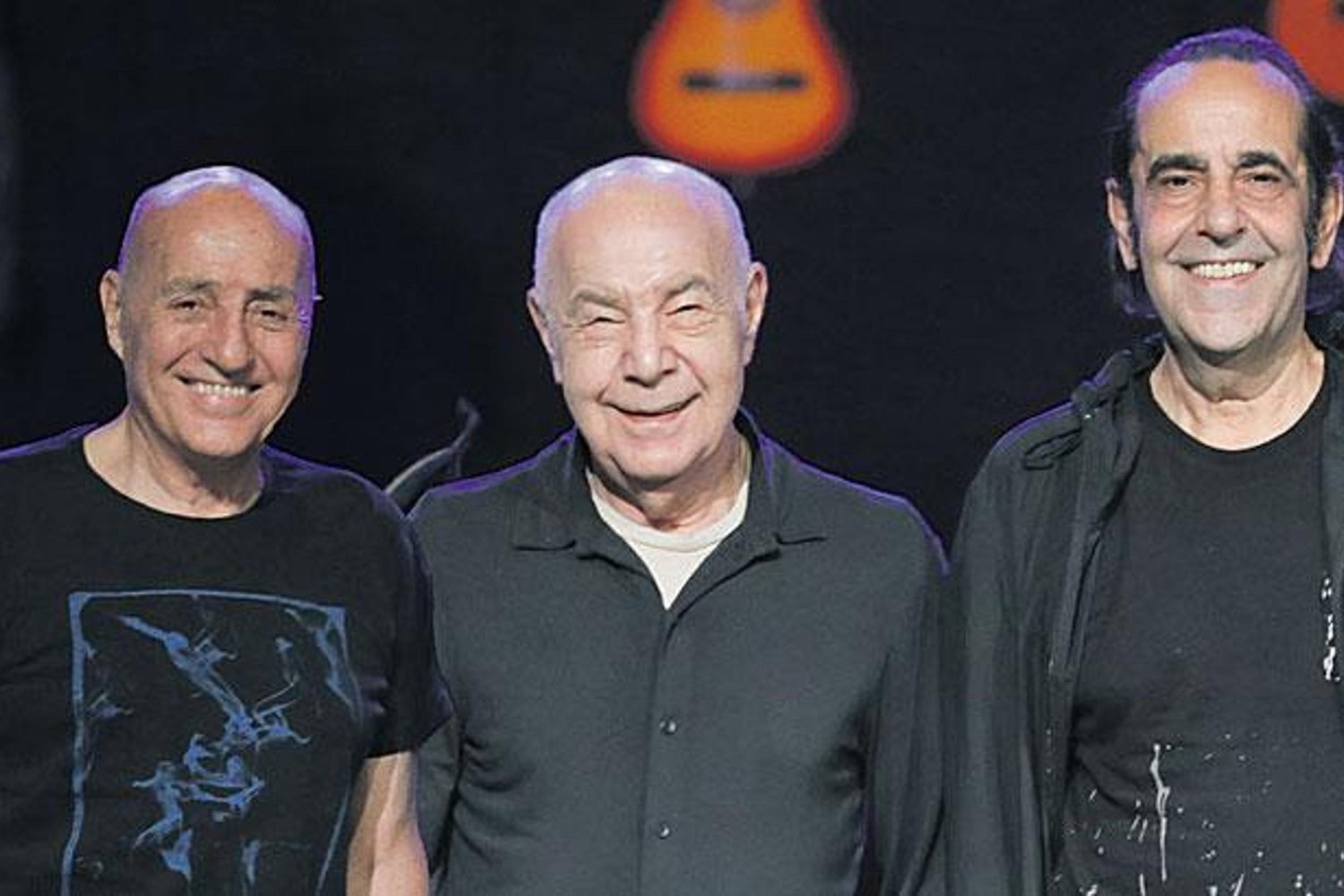 MFÖ'den Özkan Uğur'a Saygı: 'Güllerin İçinden' Şarkısıyla Veda