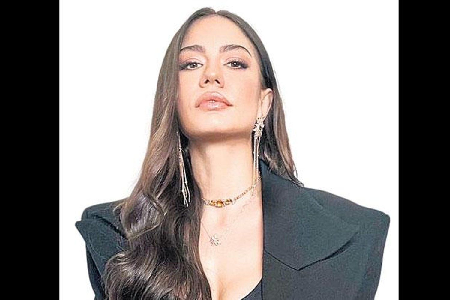 Aşk Nedir? Ünlü Oyuncudan Derin Düşünceler