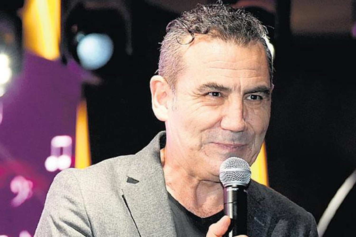 Müzik Dünyasında Unutulmaz Anlar: 25 Yıllık Emeğe Saygı Kutlaması