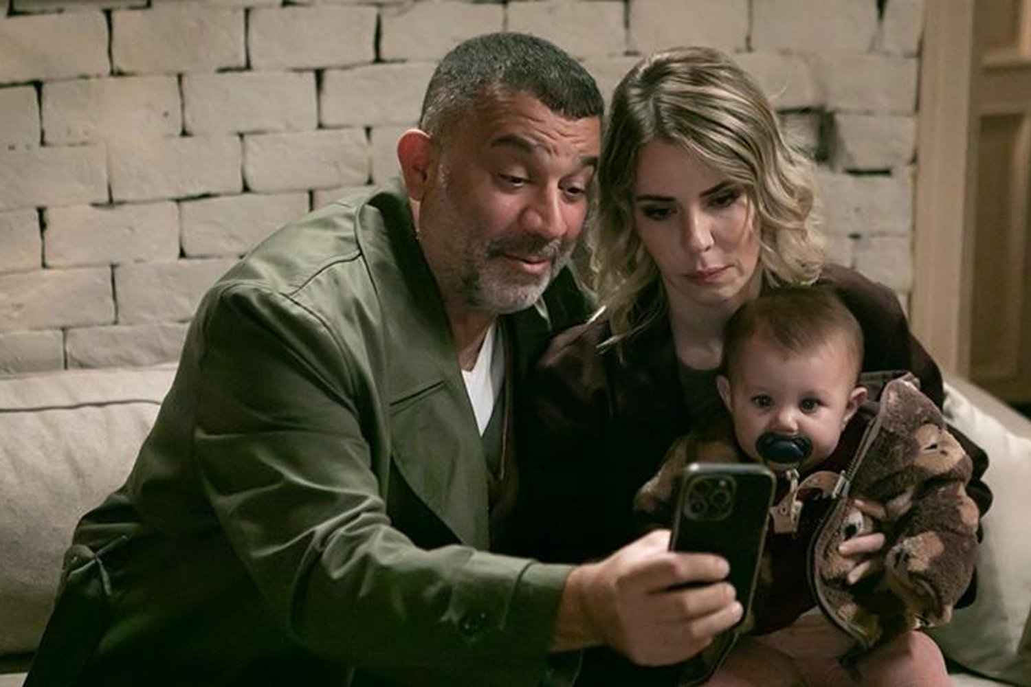 Sanal Medyada SelMes Çiftiyle Aile Sıcaklığı Gündemde