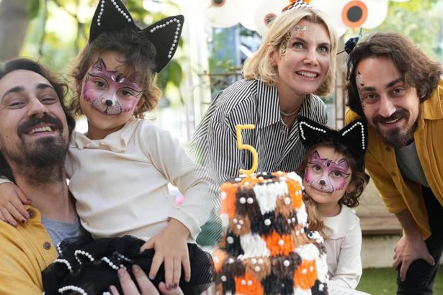 İçten Bir Duyguyla Boşanma Kararı Alan Ünlü Oyuncular Müjgan’ın 5. Doğum Gününü Birlikte Kutladı