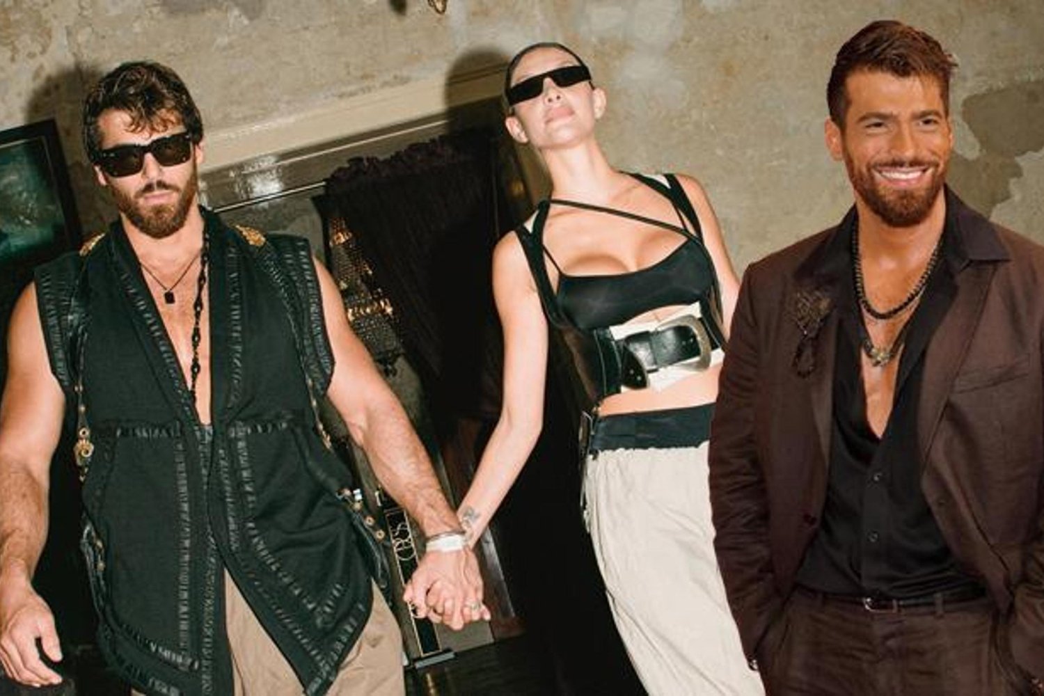 Can Yaman'dan Aşk Dolu Paylaşım: Sara Blume İle Özel Anlar