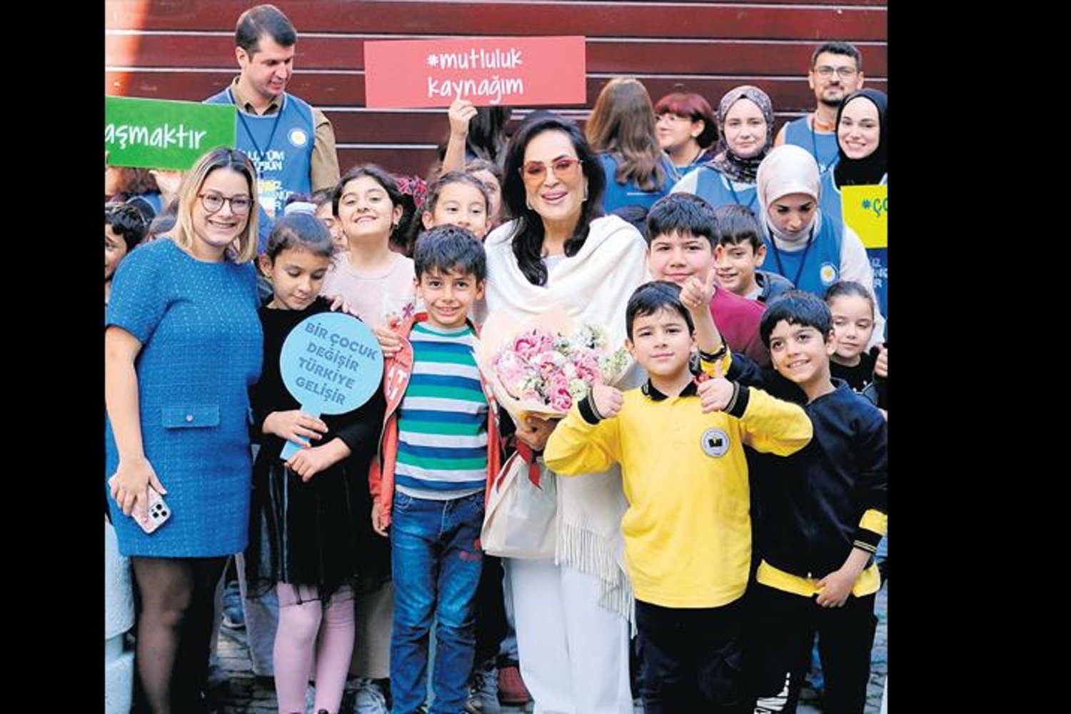 Çocukların Umuduna Işık TEGV Etkinliği Ünlü Sanatçıdan Destek