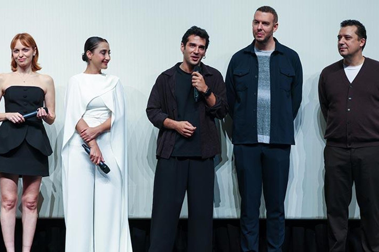 Antalya Altın Portakal Film Festivali'nde Renkli Gala ve İlgi Çeken Röportajlar