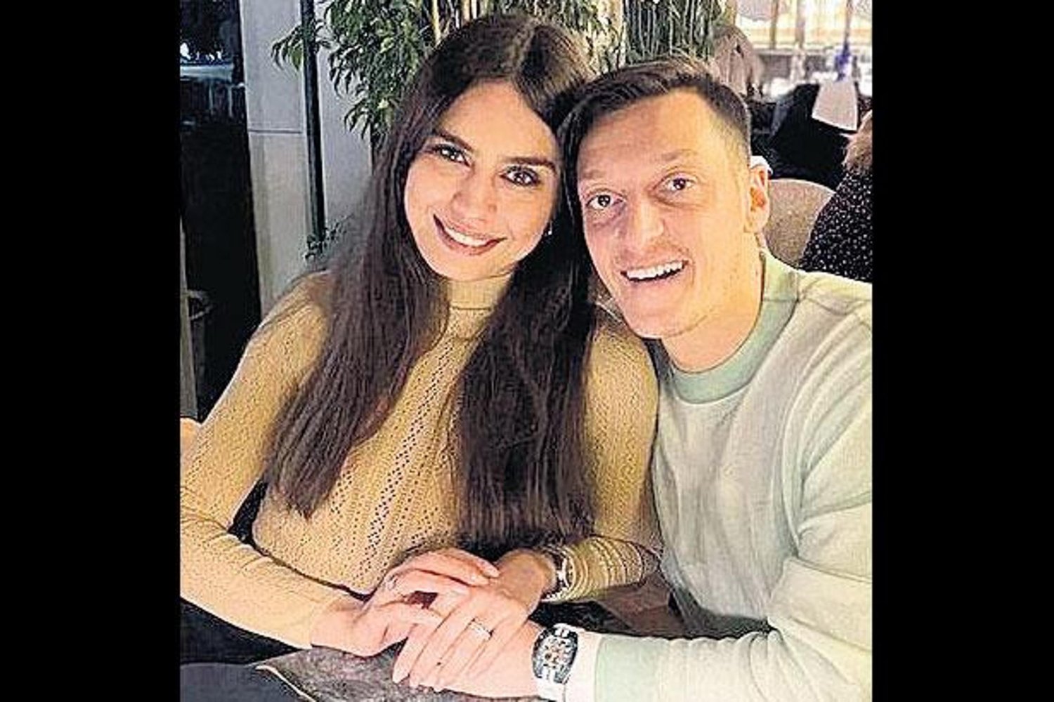 Ünlü Oyuncu Eşinin Yeni Hobiyle Formunu Koruyor