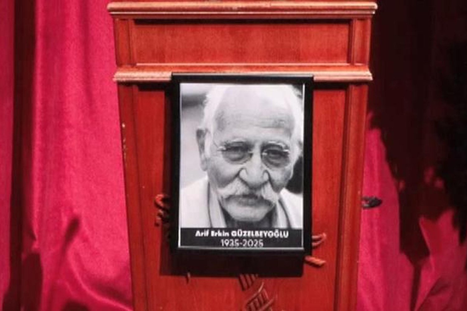 Türk Sinemasının Değerli Ustası Arif Erkin Güzelbeyoğlu Hayatını Kaybetti