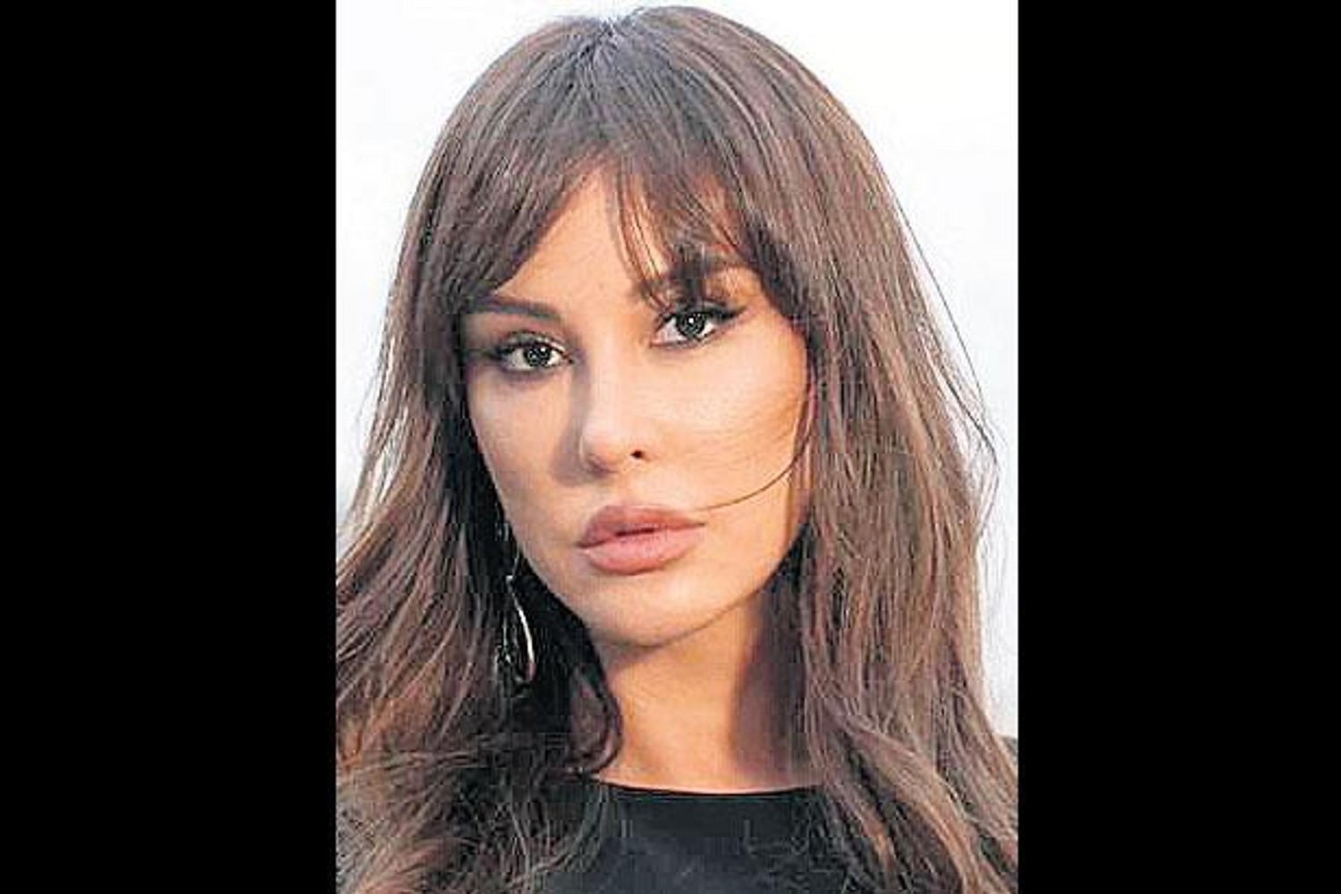 Dizideki Gizemli Kadın Necla: Eşref'in Yolculuğunda Neler Yaşanacak?