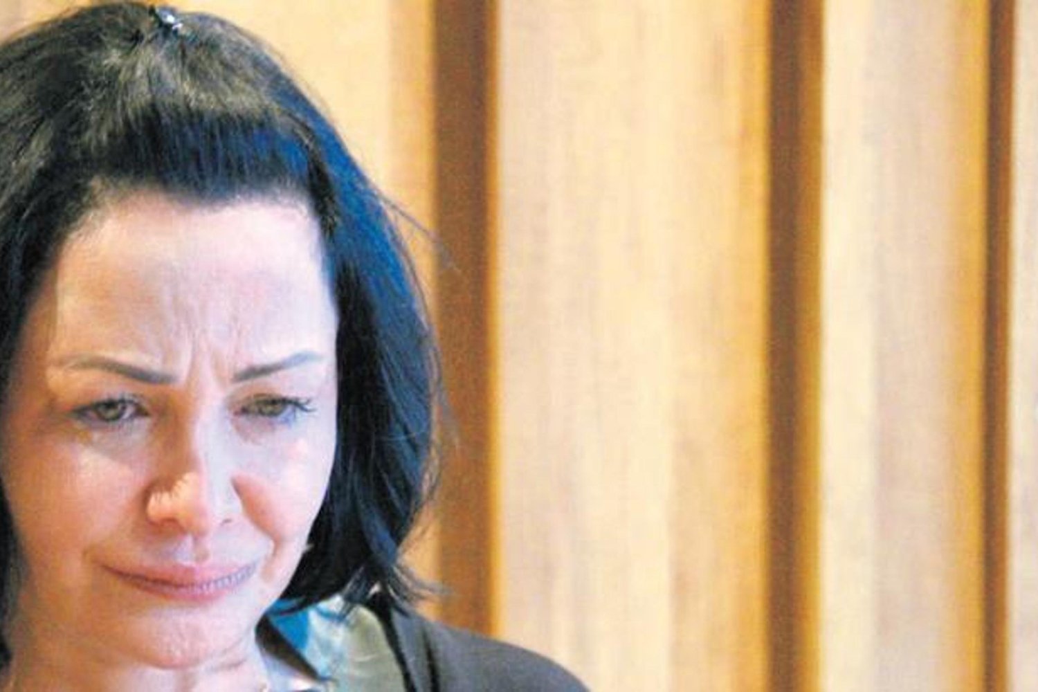 Ünlü Oyuncu Gözyaşlarına Boğuldu! Akın'dan Şok İtiraflar