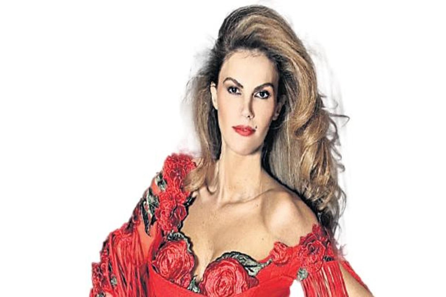 Moda dünyasında büyük heyecan: Andres Acosta'nın koleksiyon kutlamasıyla yıldızlar sahnede!