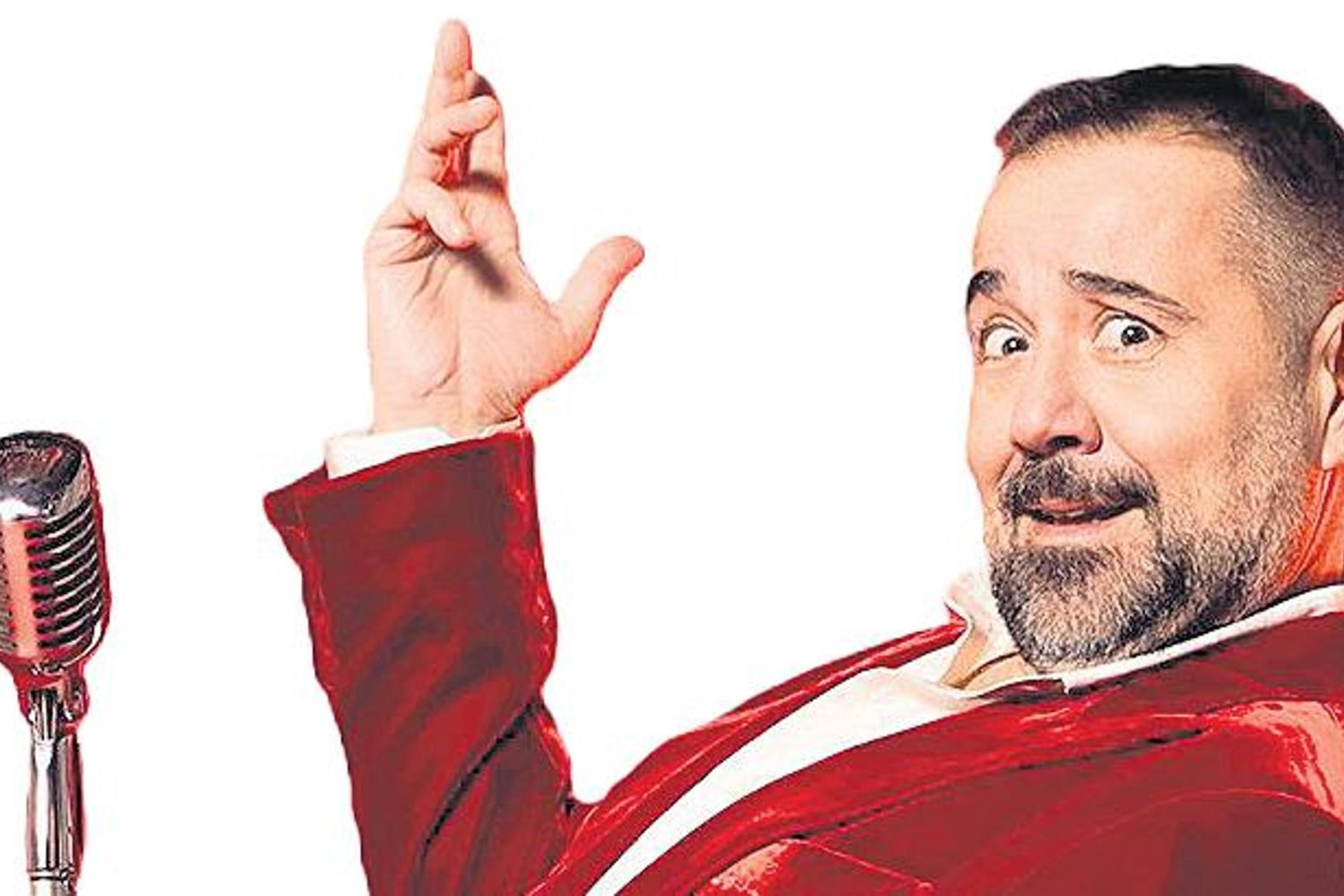 Ünlü Komedyen Demirer Adadaki Bahçesinde Kameralar Karşısında Takdir Topladı