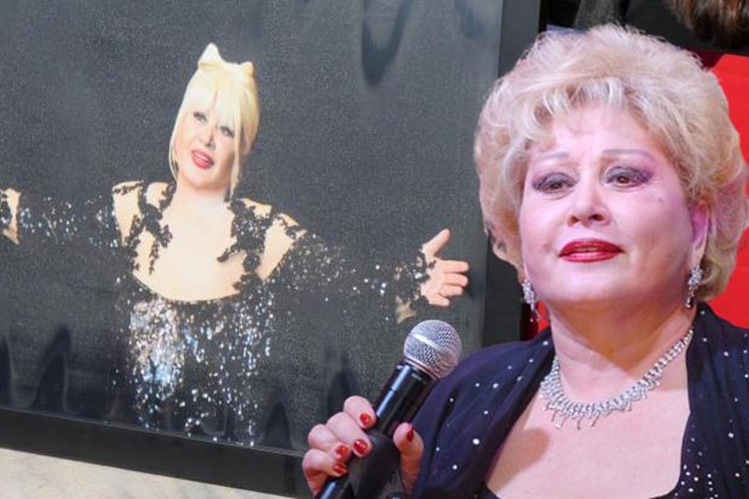 Ünlü Sanatçı Muazzez Abacı Son Yolculuğuna Uğurlandı