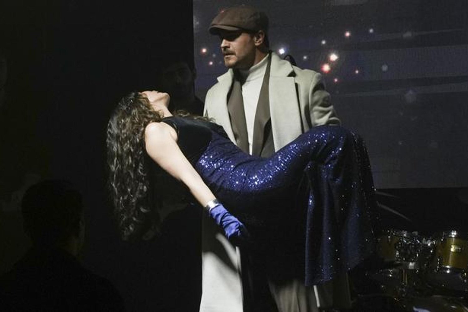 Eşref ve Nisan'dan Duygusal Anlar: Heyecan Dolu Final Bölümü