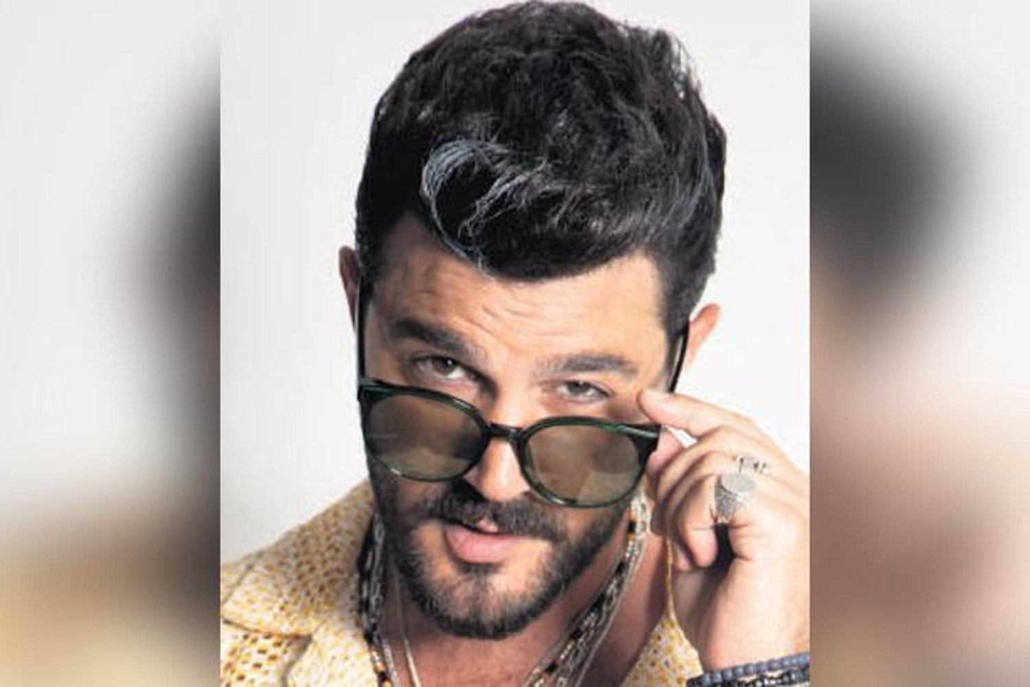 Sevinç'in Devlerin Aşkı Performansı Filmden Görüntülerle Kliplendi