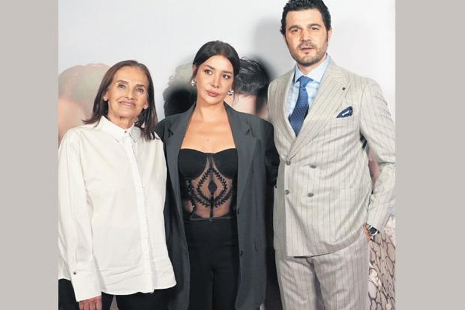 BaşrolOyuncuları ve Sevilen Kadro Yeniden Bir Arada: Yeni Film Heyecanı