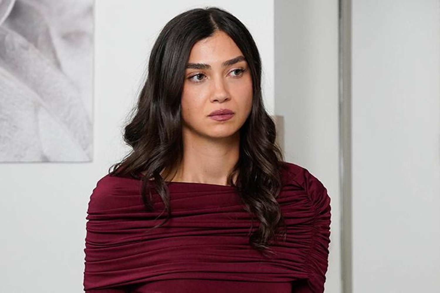 Aleyna Solaker Güller ve Günahlar'da Azra ile Kadına Şiddetine Dikkat Çekiyor