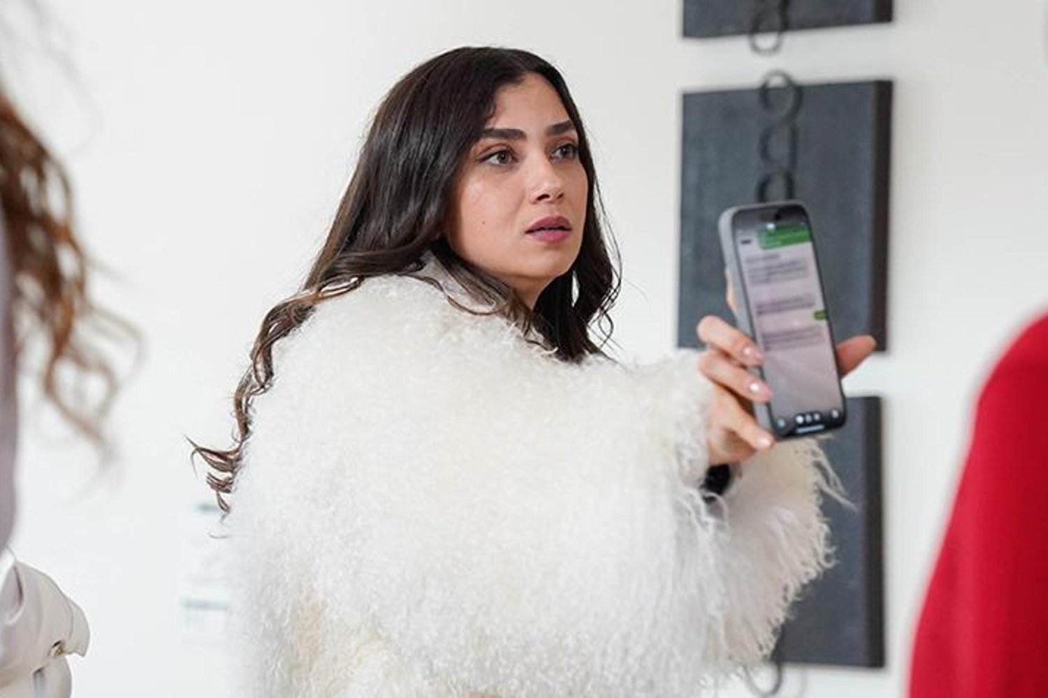 Türk Dizi Yıldızı Aleyna Solaker'den Dikkat Çekici Paylaşım: Başarısının Sırrı Göz Kamaştırıyor