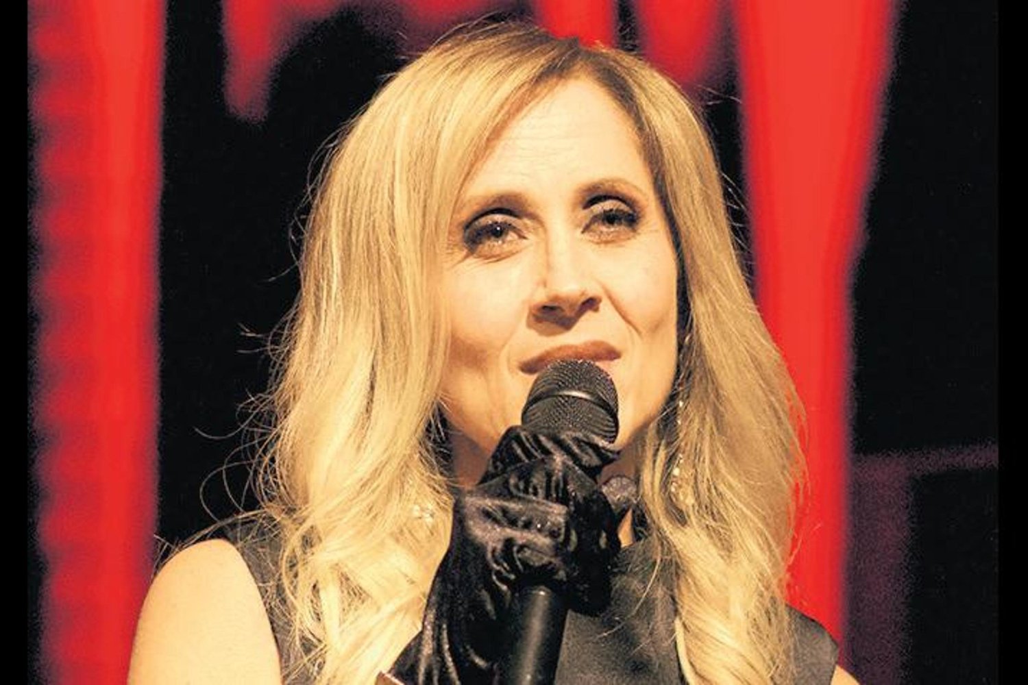 Müzik Dünyasının Sevilen İsmi Fabian İstanbul’da Hayranlarıyla Buluştu