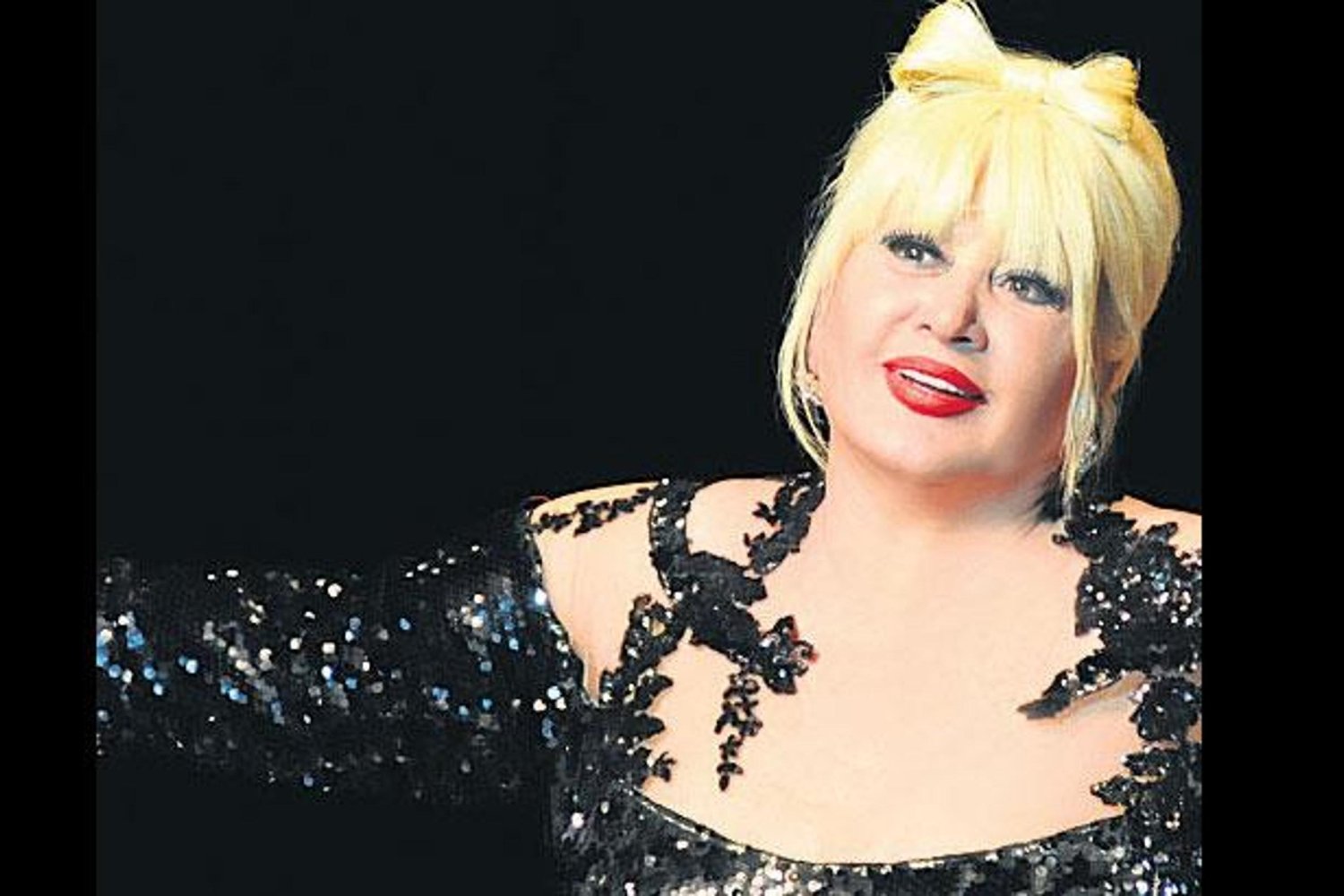 Ünlü Söz Yazarı Seda Akay'dan Kalp Krizi Haberi: Tedavisi Sürüyor