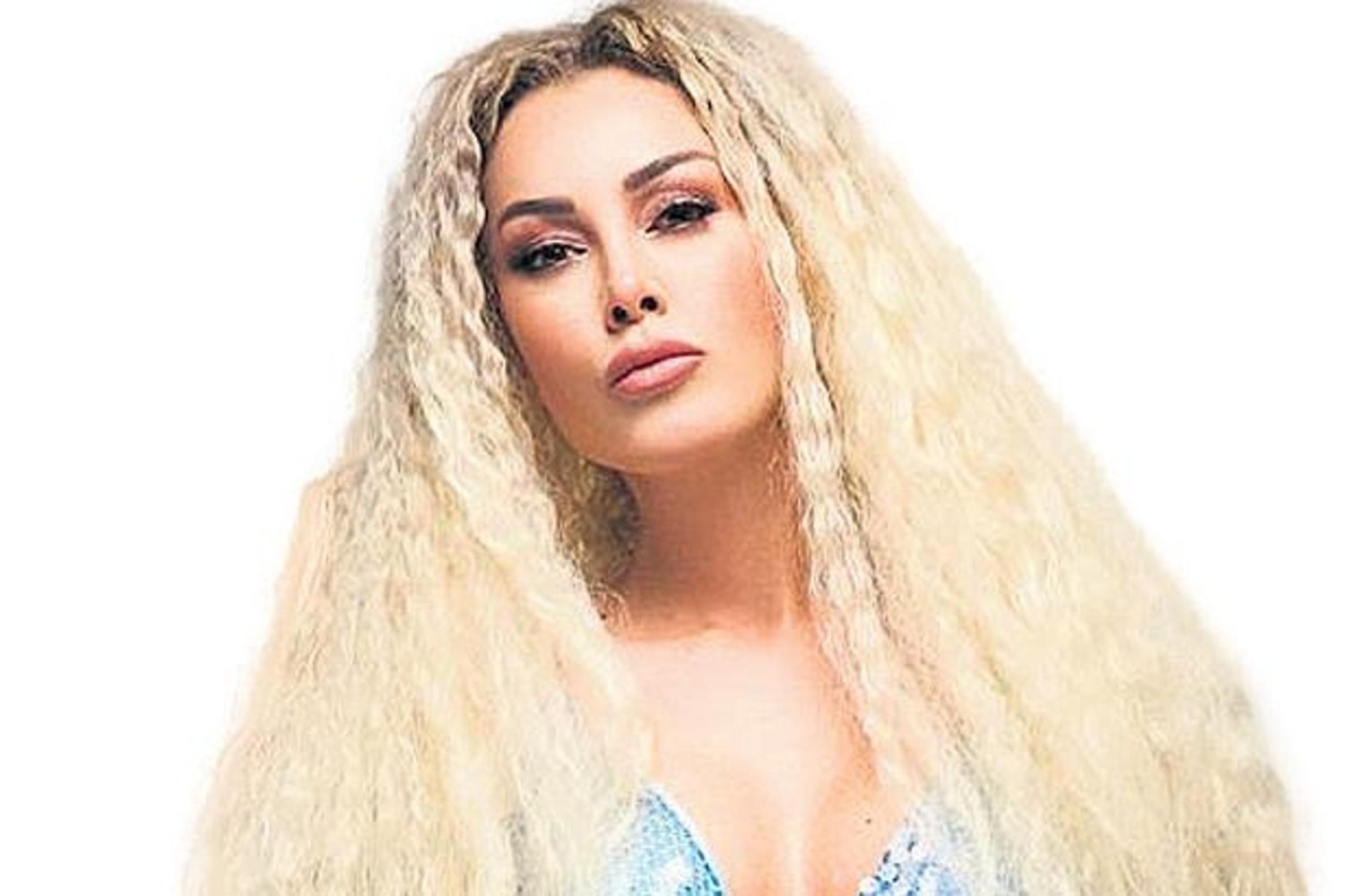 Şarkıcı Kendine Güvenini Gözler Önüne Serdi: Kimseyle Yarışmıyorum, Özgüven Dolu Paylaşım