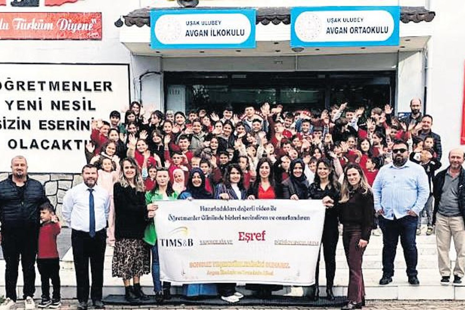 Eşref Rüya Oyuncuları Öğretmenlere Jest Yaptı! Öğrencilere İlham Veren Video