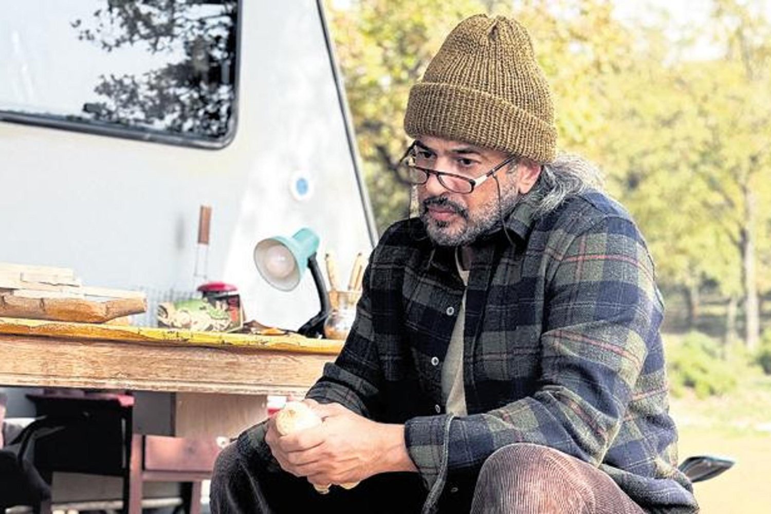 Yaşlandırma Makyajıyla Dikkat Çeken Oyuncu Performansı