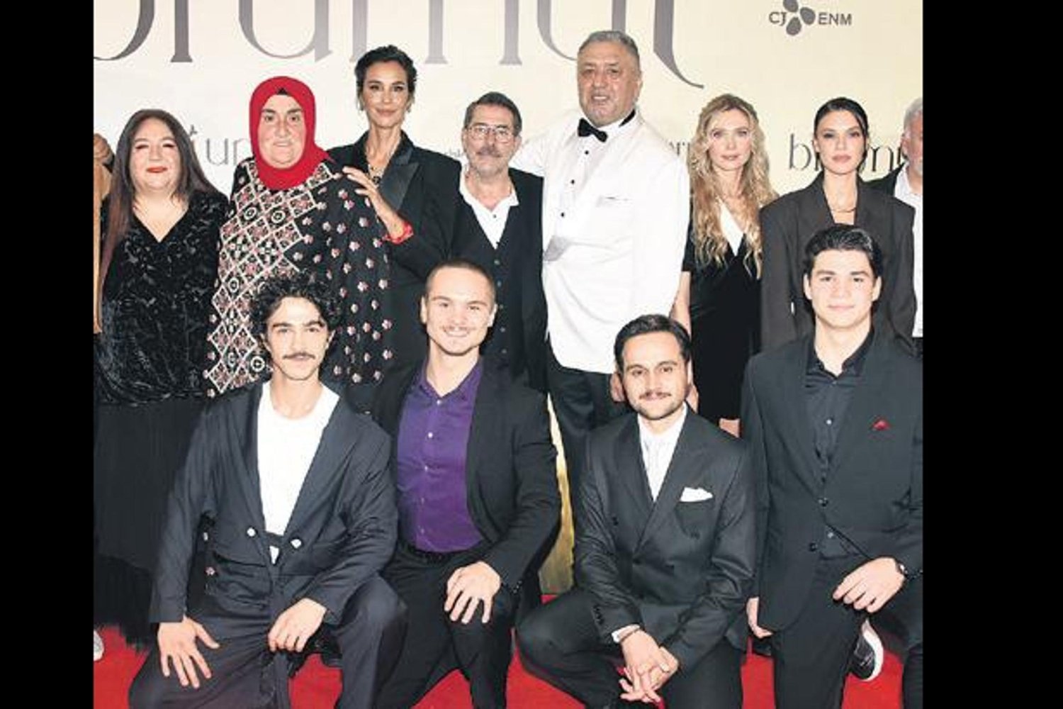 Yürekleri Isıtan Film: Umut'un Hikayesi Kanlı Dikenlikleri Aşıyor