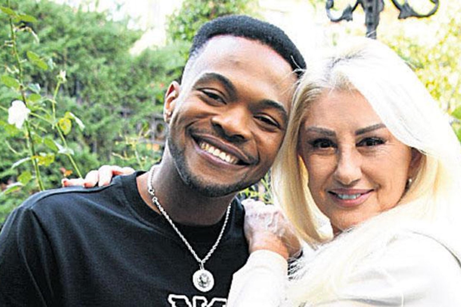 Sanatçı Yapay Zekâsına Mesafeli: Davamız Devam Ediyor!