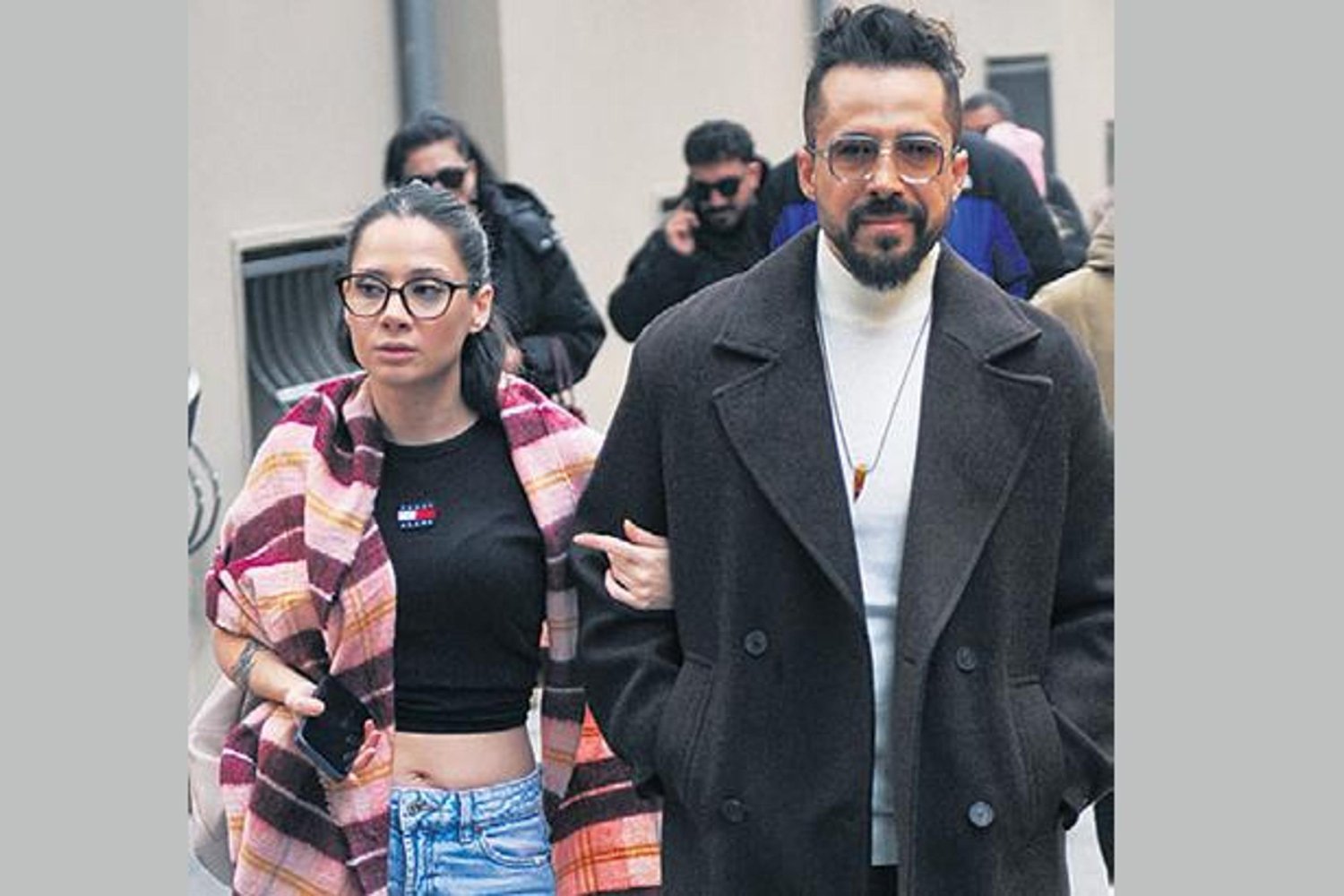 Bodrum'a Taşındıktan Sonra Boşanma Kararı Açıklamasıyla Sürtüşüyor