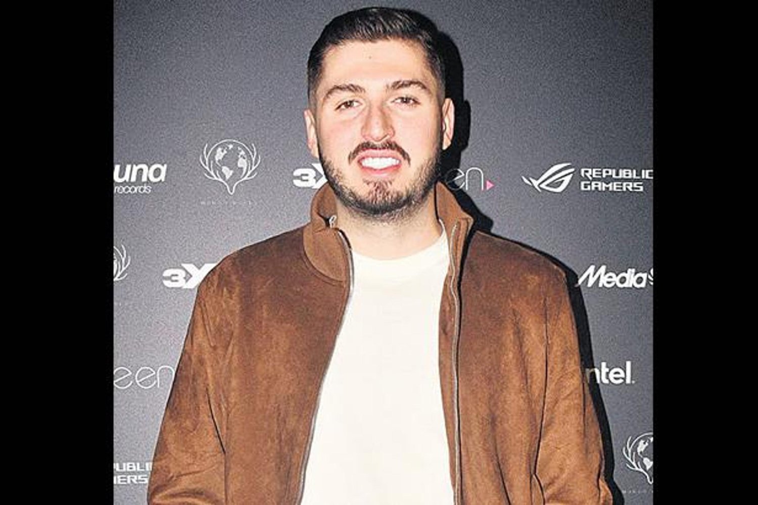 İbrahim ve İsmail Tilaver’den Büyüleyen Konser: Global 20'ye Girdik Ama Yetmedi