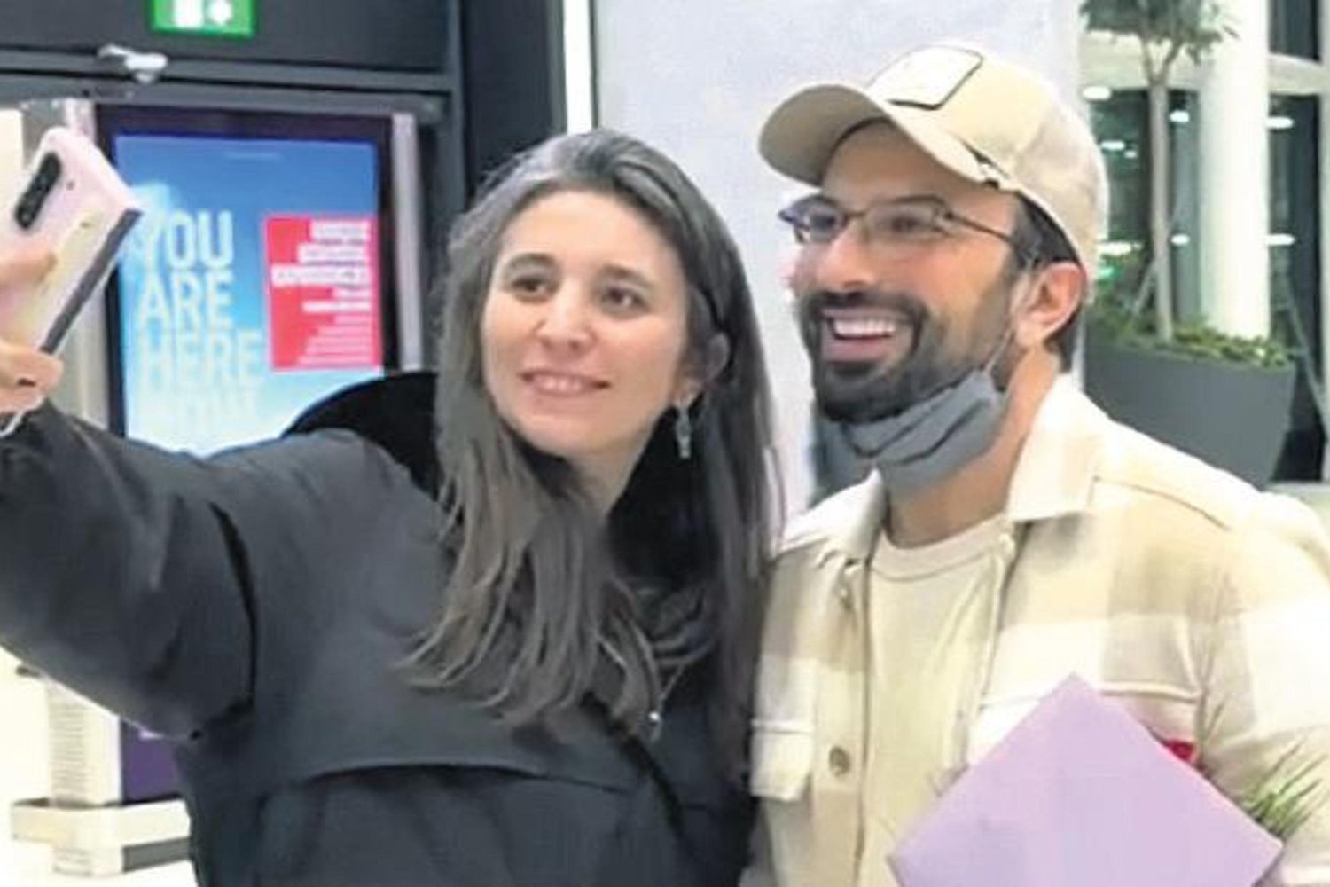 İstanbul Konserleri Tükenirken Mesut Yılmaz Maske ve Şapka ile Kamufle Oldu