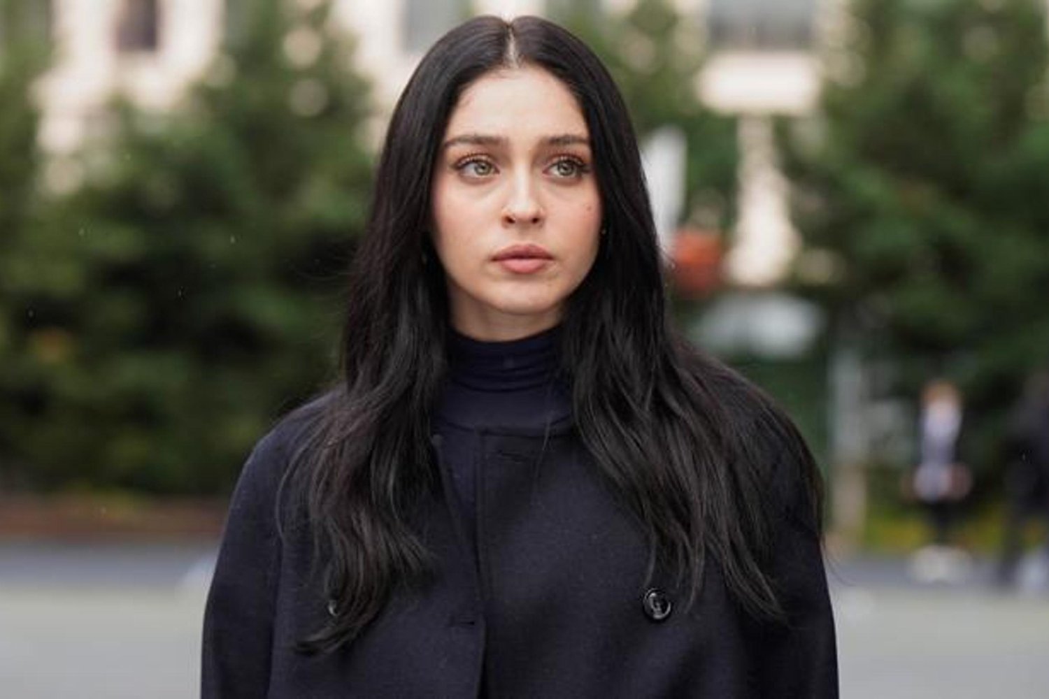 Güller ve Günahlar Dizisinin Zeynep'i Cemre Baysel'den Karakterle Kurduğu Bağ ve Sıradışı Uyumu