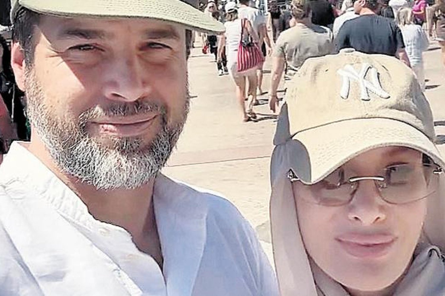 Ünlü Oyuncu Beyinin Memleketini Gezdi: Mini Tatil Anları!